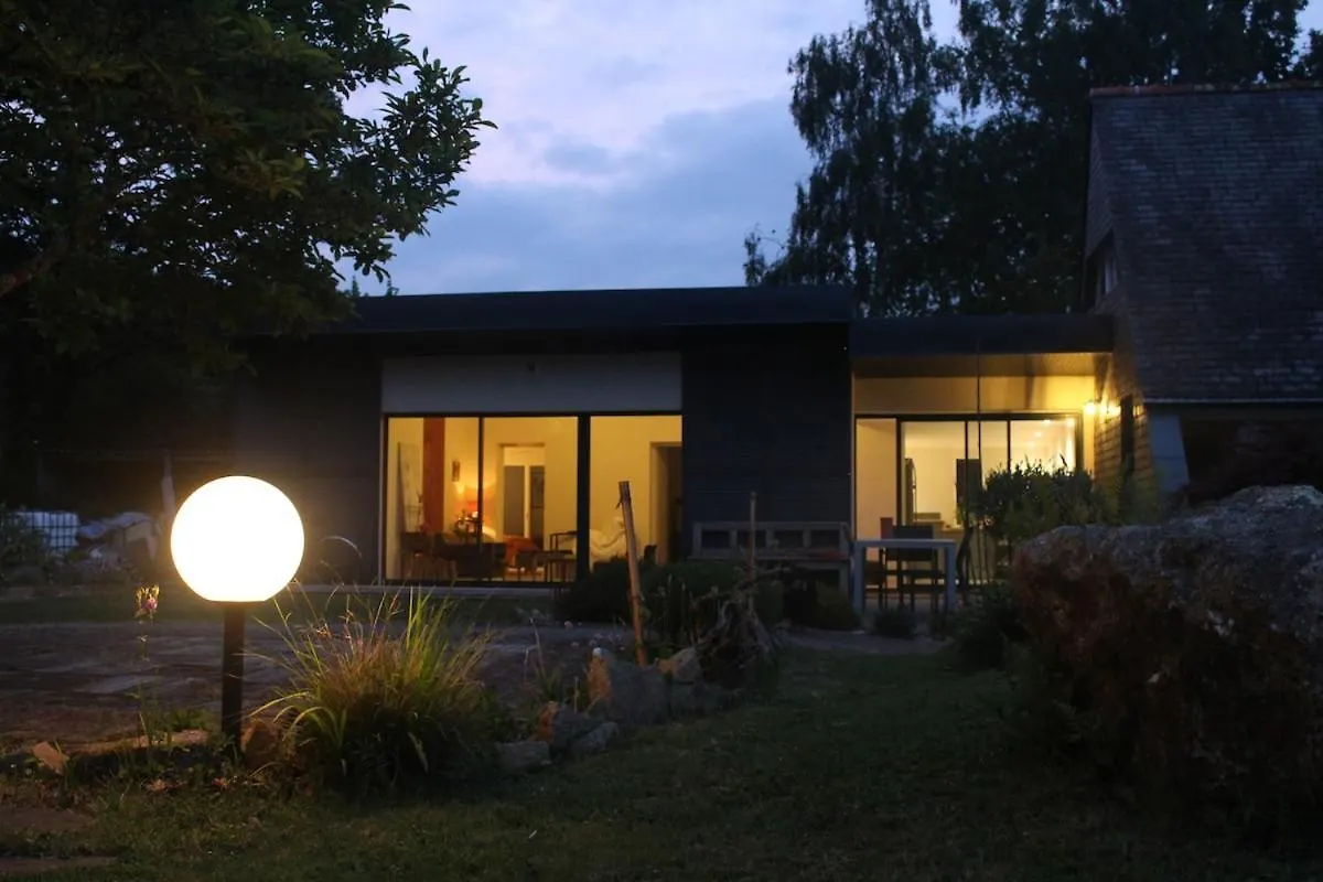 Entre Terre Et Mer, Guest House Dans Joli Jardin كومْبْري فرنسا